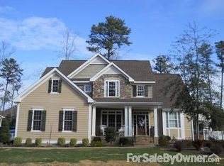 127 Liberty Way, Carrollton, VA 23314
