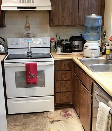 3rd image of 25015 Peachland Ave Unit 248