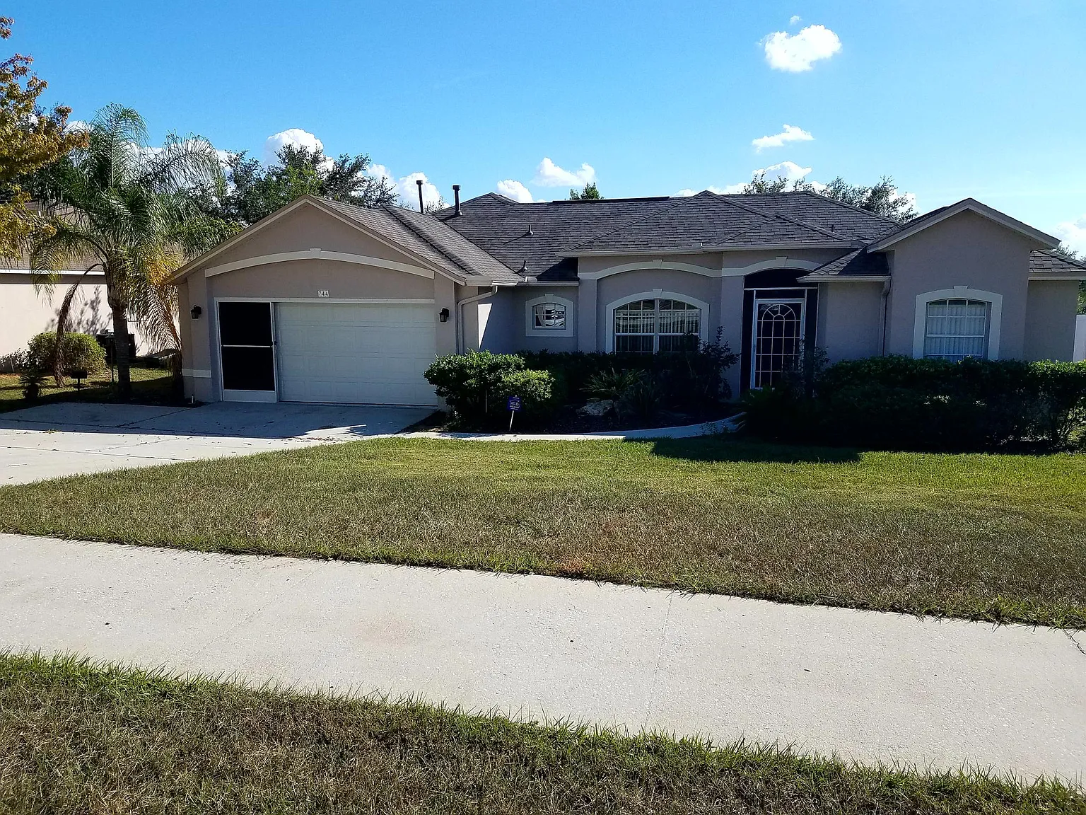 744 Meadow Park Drive — Photo 2