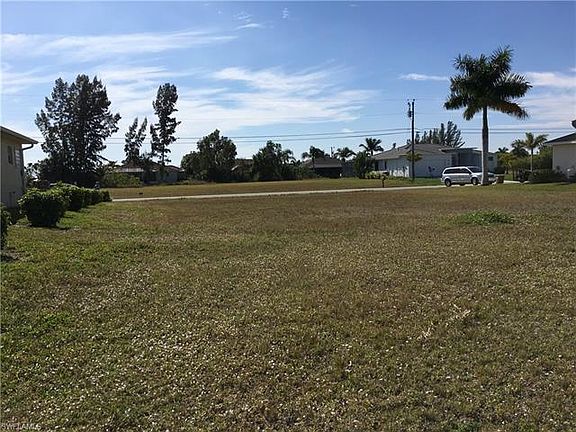 5th image of 1907 SW 40th Ter