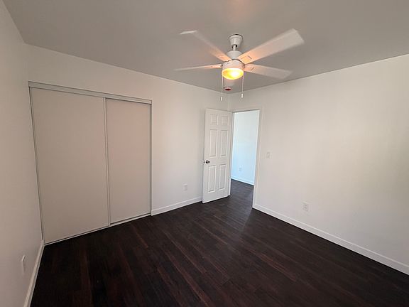 5th image of 720 Iona Dr