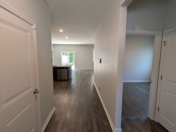 5th image of 280 Forestbrook Cove Cir