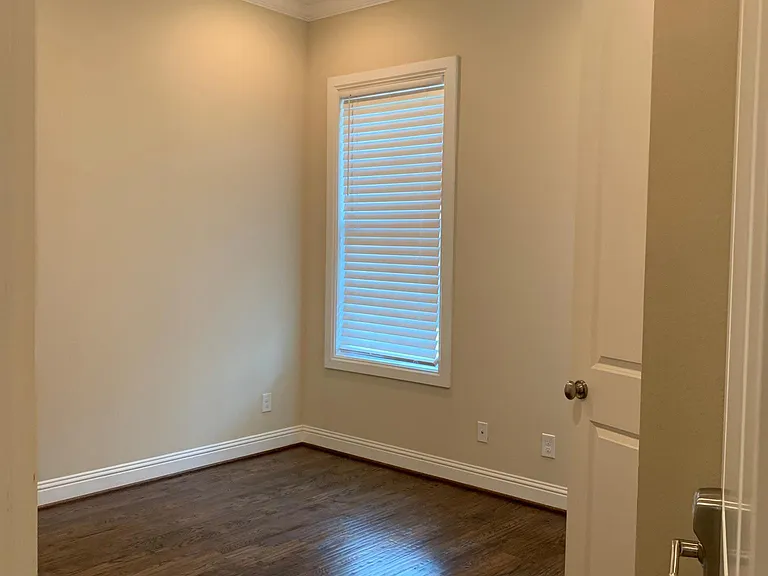 3109 Odessa Ave — Photo 41