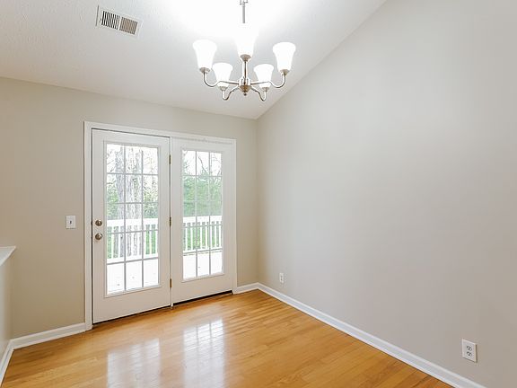 2nd image of 3324 Tinney Pl