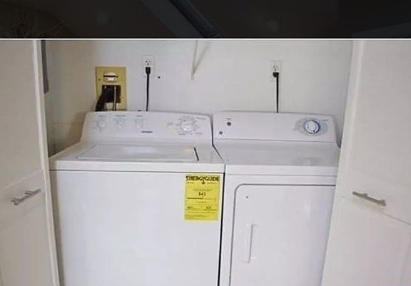 4th image of 306 Hurley St #2A