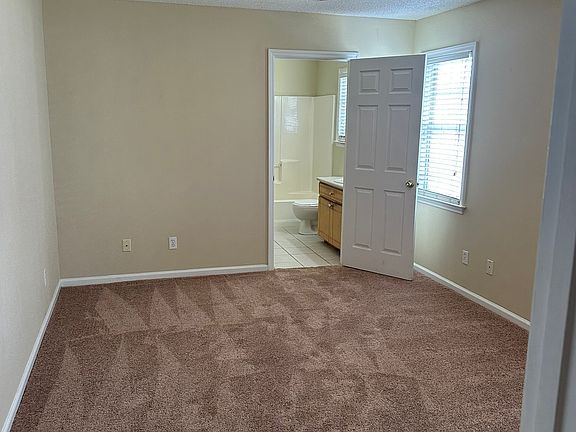 2nd image of 4239 Wilshire Dr