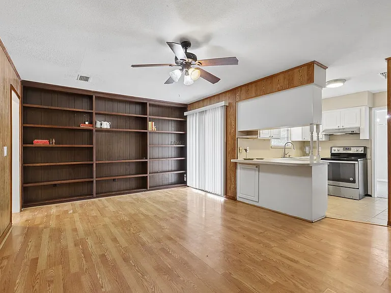 3920 University Club Blvd — Photo 10