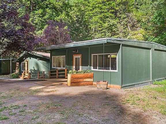 3rd image of 13431 Green Valley Road