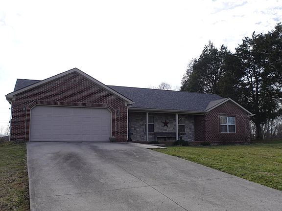 2nd image of 226 Alice Ln