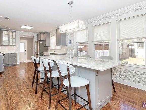 4th image of 58340 Irion St
