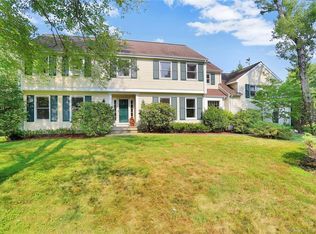 351 Jelliff Mill Rd, New Canaan, CT 06840