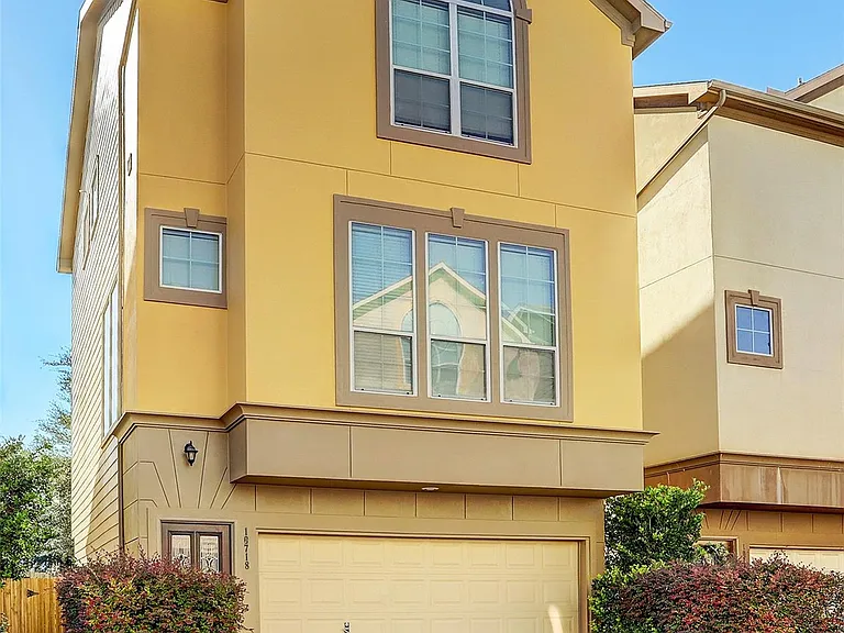 10718 Clearview Villa Pl — Photo 2