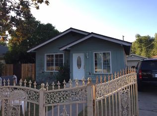 4007 E Illinois Ave, Fresno, CA