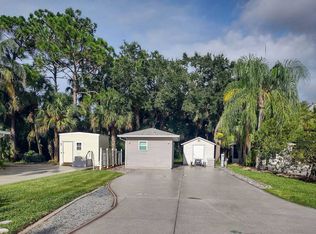 482 Oak Cove Rd, Titusville, FL 32780