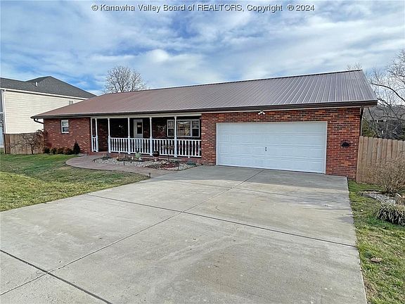 2nd image of 2009 E Highland Dr
