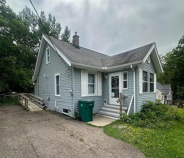 2nd image of 3527 Kent Ave