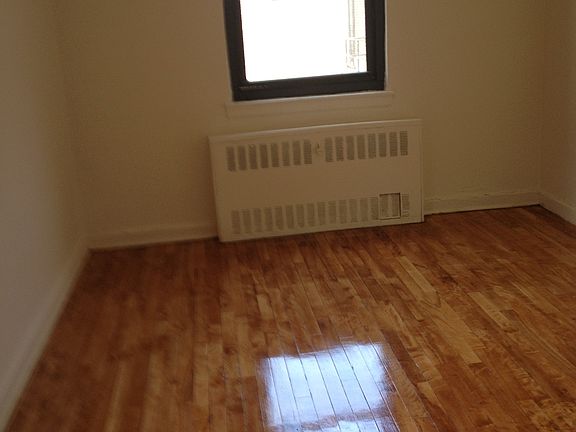 4th image of 19622 67th Ave #1