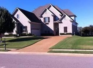 20 Fairoaks Dr, Oakland, TN 38060