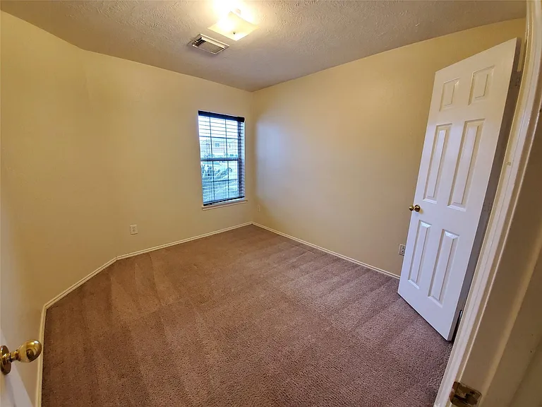 18203 Afton Hollow Ln — Photo 22