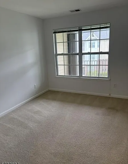 47 Taft Ln — Photo 16