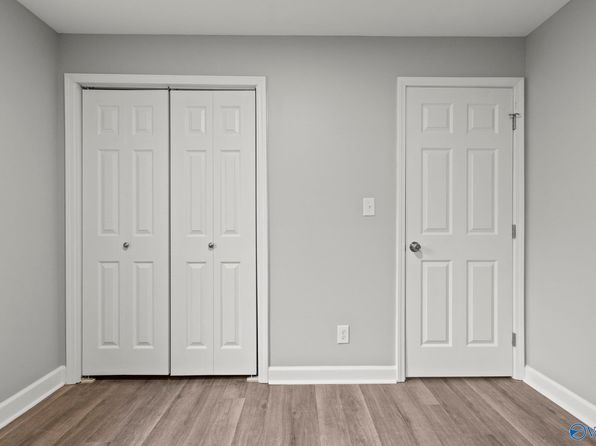 huntsville-alabama-448589712 picture