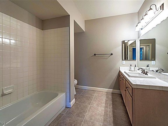 4th image of 5250 S Rainbow Blvd Unit 1067