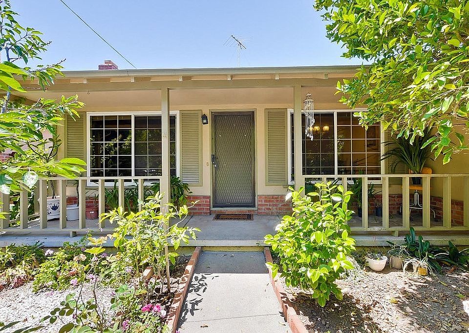 1st image of 475 Nuestra Ave