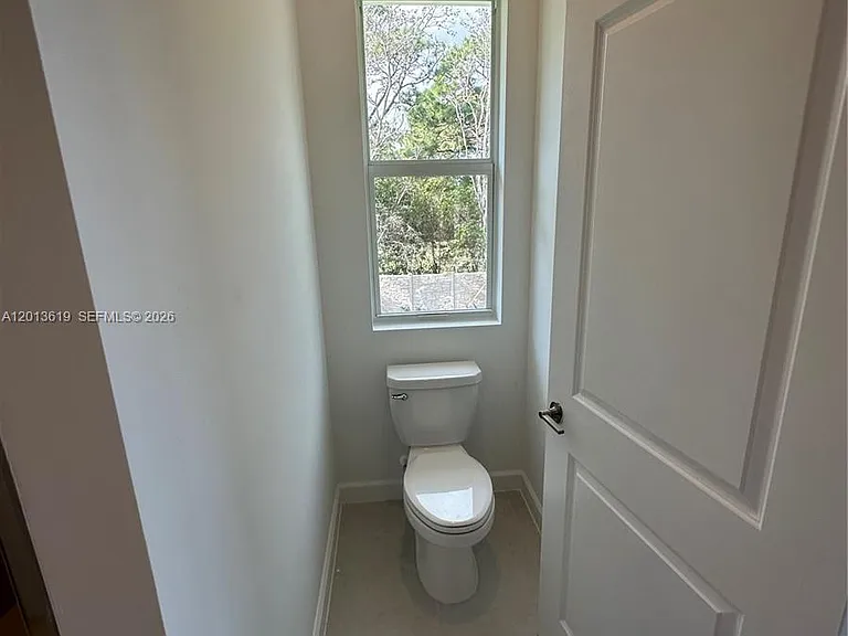 4665 Meyerson Pl — Photo 23