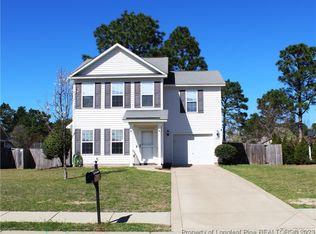1920 Sir Michael Dr, Hope Mills, NC 28348