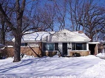 1st image of 1906 Thornwood Ln