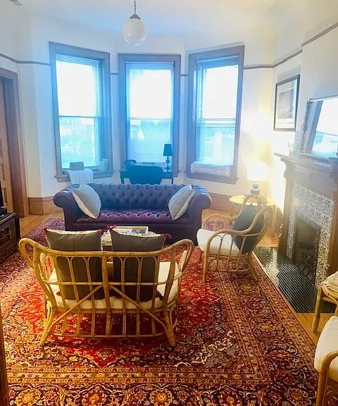2214 N Kenmore Ave #2 — Photo 1