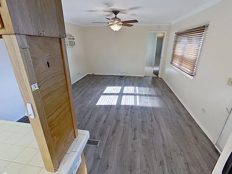 118 Carea Rd — Photo 3