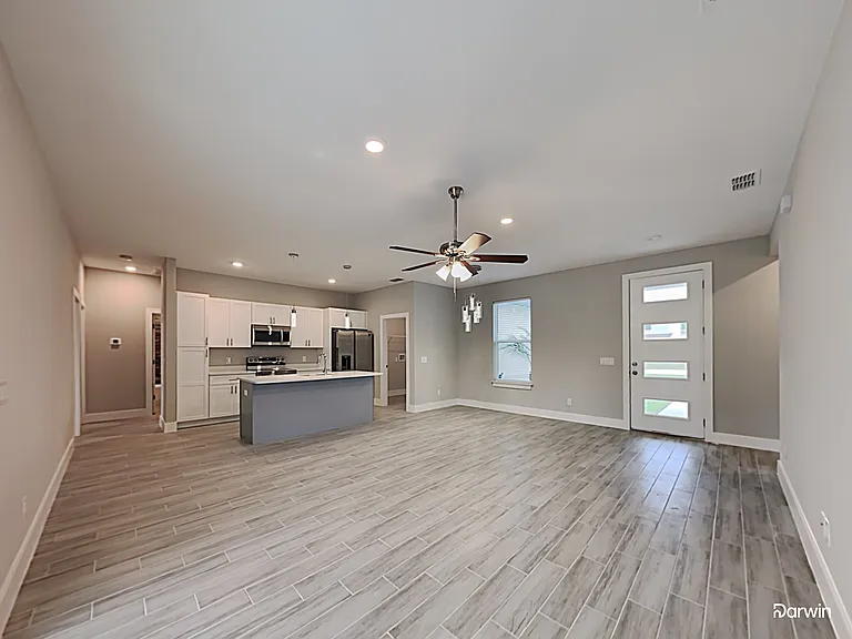 316 Fern Ct — Photo 3