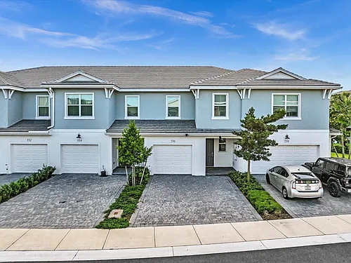 556 Sanderling Cir #0 Photo 1