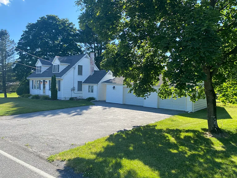 6071 White Church Rd — Photo 2