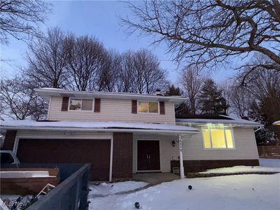 5570 Elm Hill Dr, Solon, OH, 44139