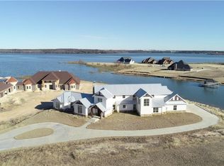 1508 Laguna Bay N, Azle, TX 76020