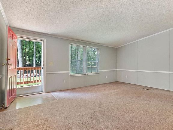 4th image of 207 Guilrock Ln