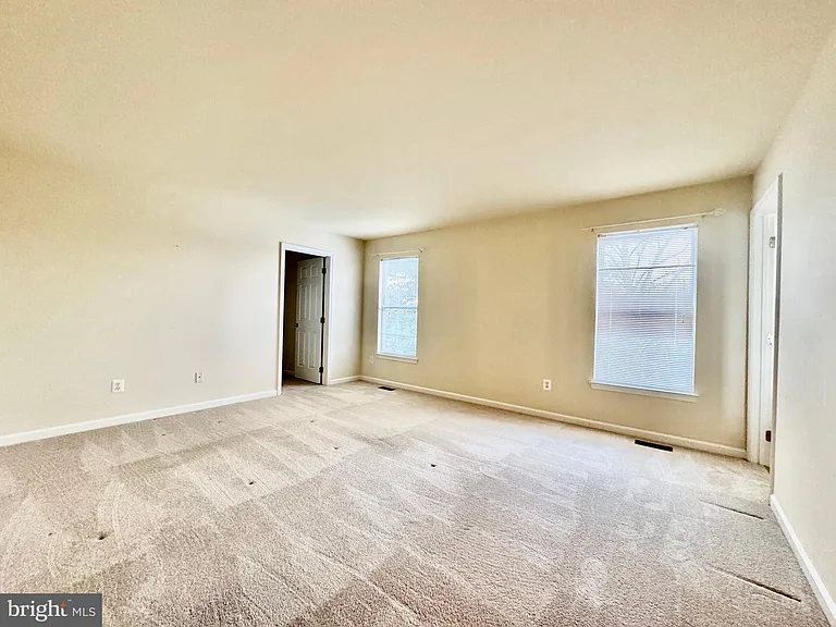 22006 Stone Pier Ln — Photo 25