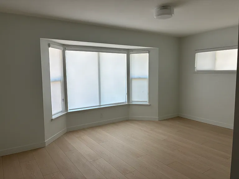 4444 Don Felipe Dr — Photo 17