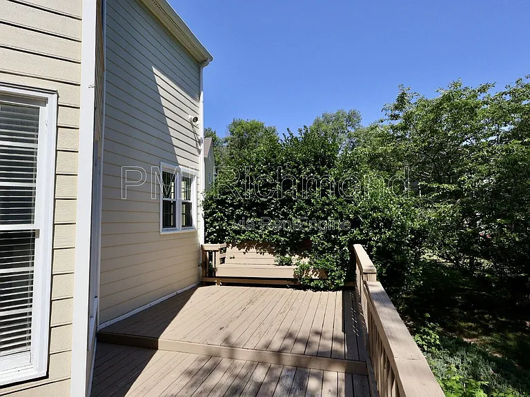 6004 Manor Park Ter — Photo 38