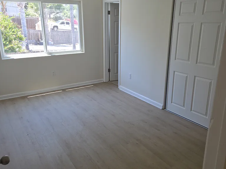 3517 Calavo Dr — Photo 9