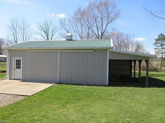 2nd image of 1220 Township Road 1253
