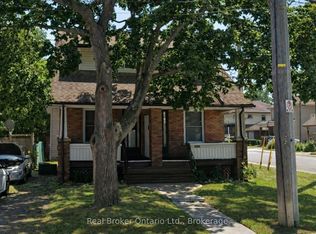 4942 Armoury St, Niagara Falls, ON L2E 1T1