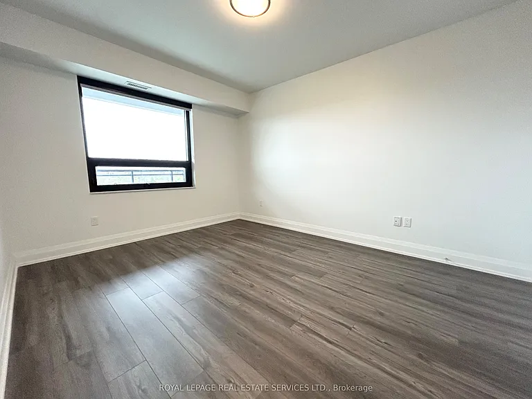 460 A Belmont Ave W #102 — Photo 9