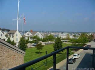 32 Water St UNIT 29, Stonington, CT 06378