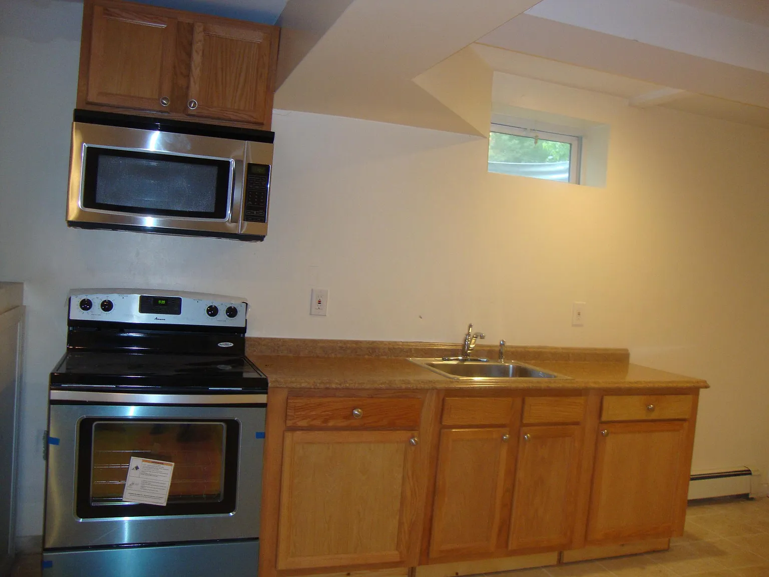 1 bed, 850 sqft, $2,500 — Photo 1