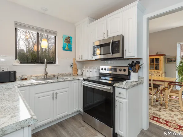 79 Heritage Village #A, Southbury, CT 06488