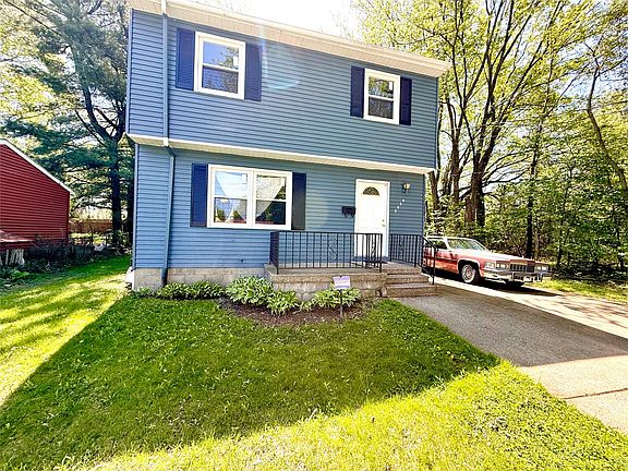 2nd image of 2029 E 19th St