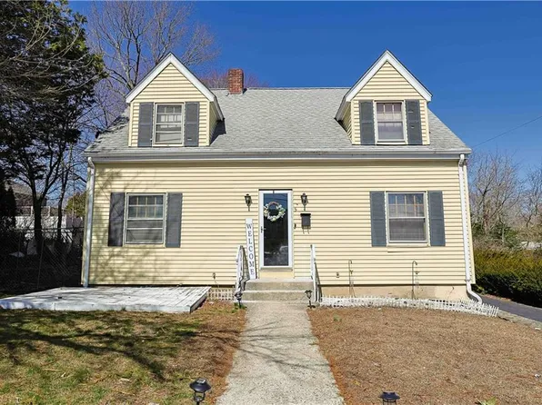 5 Albany St, North Providence, RI 02904